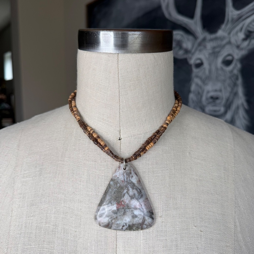 PEYOTE BIRD Necklace Grey Stone Triangle Wood Bead Women's OS NWT